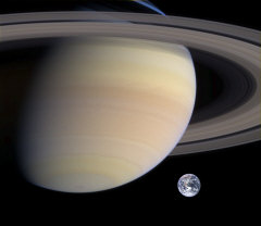 Saturn-Earth.jpg