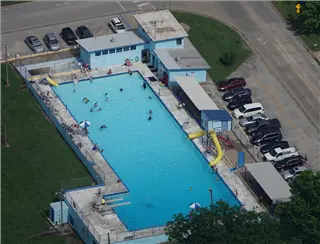 small_pool2.webp